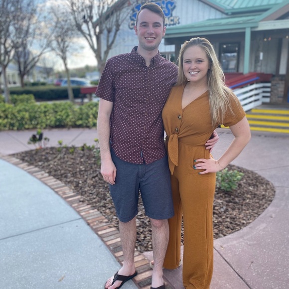 Meet your Posher, Bri - Picture 3 of 5